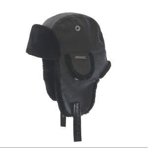 Crown Cap Black Mouton Hat